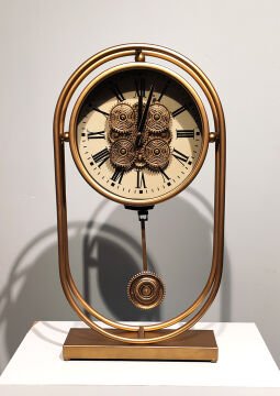 Özel Tasarım Metal  Çarklı Masa Saati