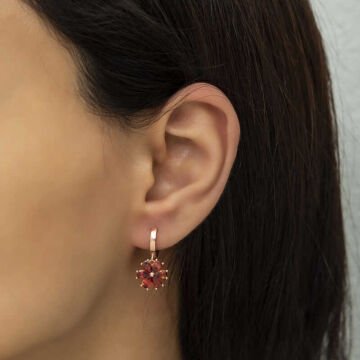 Gümüş Kırmızı Çiçek Küpe