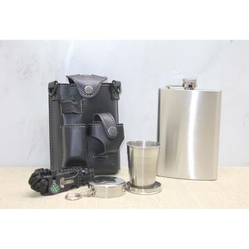 Deri Kılıflı Shot Bardaklı Matara