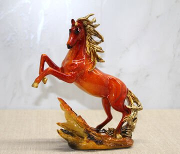 Polyester Şahlanmış At Figürü