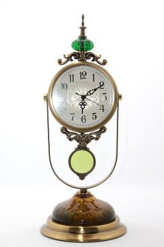 Sarkaçlı Masa Üstü Saat