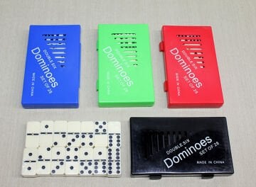 Plastik Kutulu Domino Oyunu