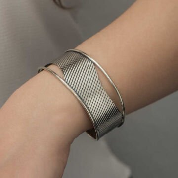 925 Ayar Gümüş Eskitme Desenli Bilezik