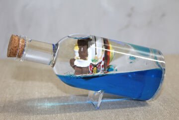 Şişe İçinde Batmayan Gemi