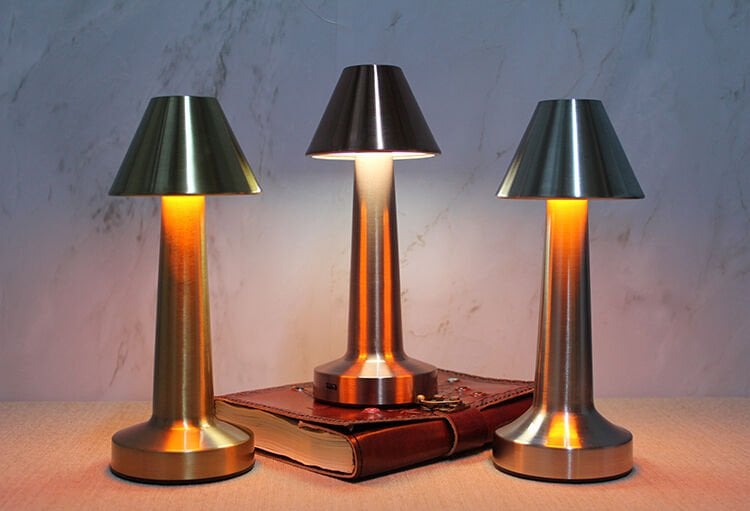 Masa Üstü Dokunmatik Ledli Lamba