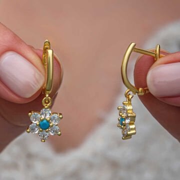 Gümüş Mavi Taşlı Gold Çiçek Kadın Küpe