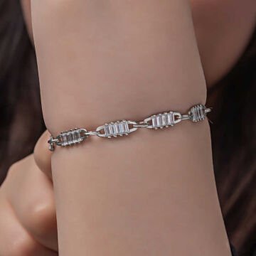 925 Ayar Gümüş Baget Taşlı Kadın Bileklik