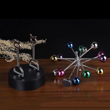 Mıknatıslı Denge Topu