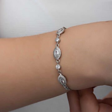 925 Ayar Gümüş Mekik Zirkon Taşlı Kadın Bileklik