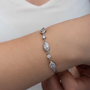 925 Ayar Gümüş Mekik Zirkon Taşlı Kadın Bileklik