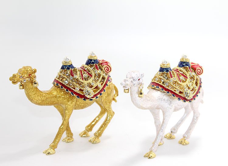 Taşlı Tekli Deve Figürü