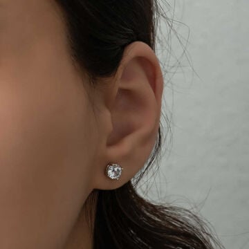​Gümüş 6 mm Beyaz Zirkon Tek Taş Kadın Küpe