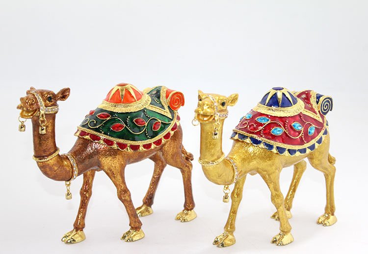 Taşlı Tekli Deve Figürü