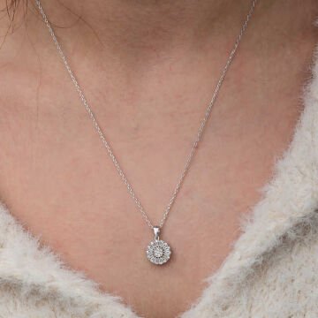 Gümüş Zirkon Taşlı Yuvarlak Kadın Kolye