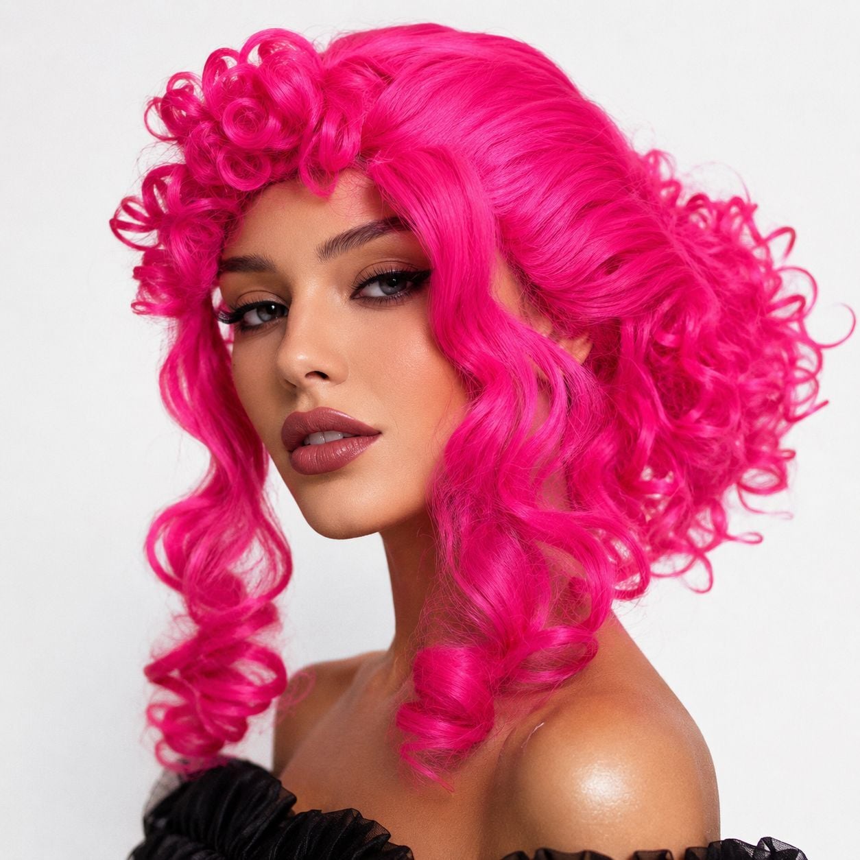 Pembe Bukleli Kıvırcık Cosplay Peruğu İçi Astarlı
