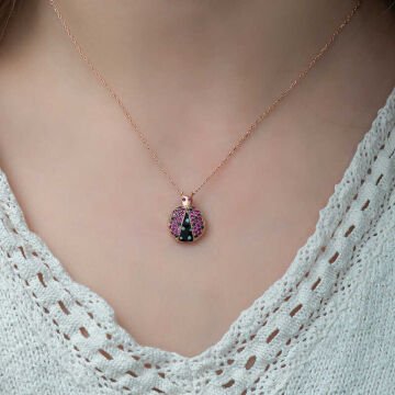 925 Ayar Gümüş Uğur Böceği Kadın Gümüş Kolye