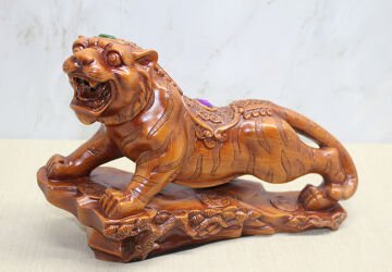 Polyester Kaplan Figürü
