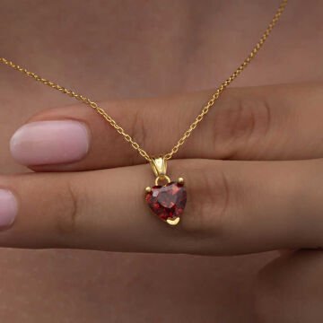 925 Ayar Gümüş Gold Kırmızı Taşlı Kalpli Kadın Kolye
