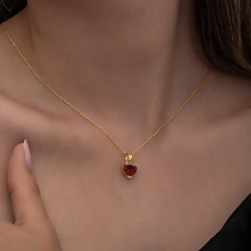 925 Ayar Gümüş Gold Kırmızı Taşlı Kalpli Kadın Kolye