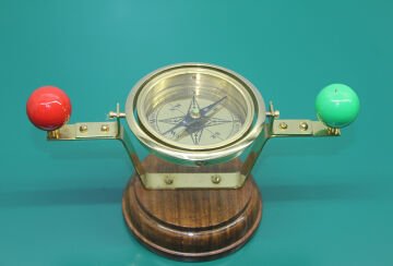 Masa Üstü Pirinç Filika Pusulası