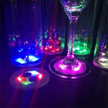 Işıklı Yapışkanlı Bardak Altı Aparatı Ledli 3 Fonksiyonlu 6 cm Çap
