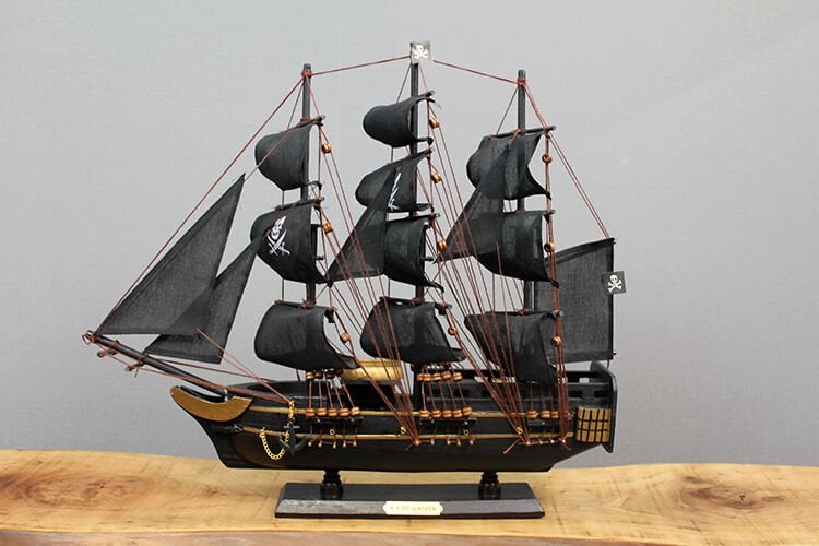 Ahşap Korsan Gemisi