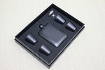 4 Shot Bardaklı Matara Seti