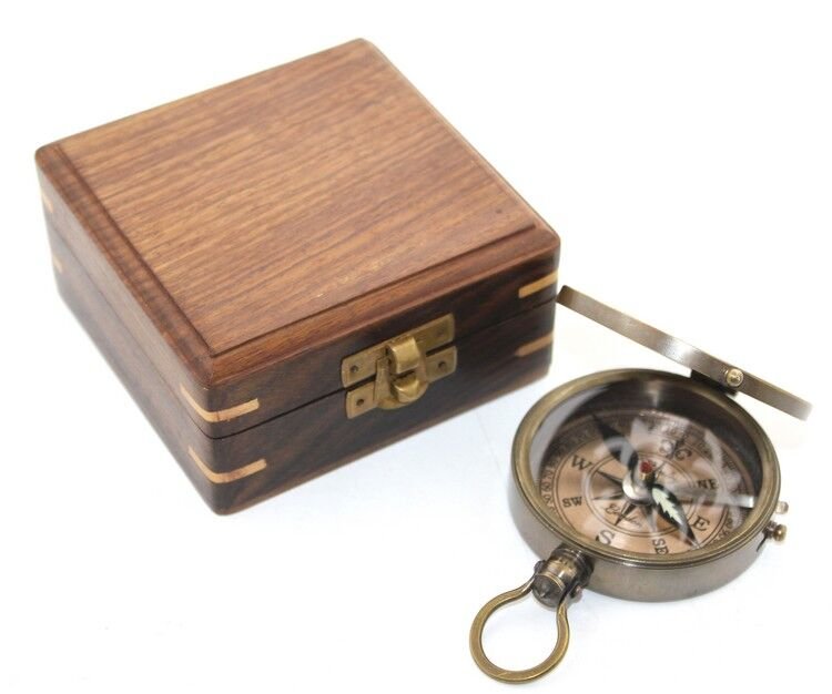 Ahşap Kutulu Pusula