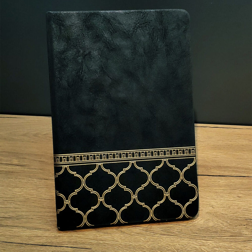 Siyah Deri Defter