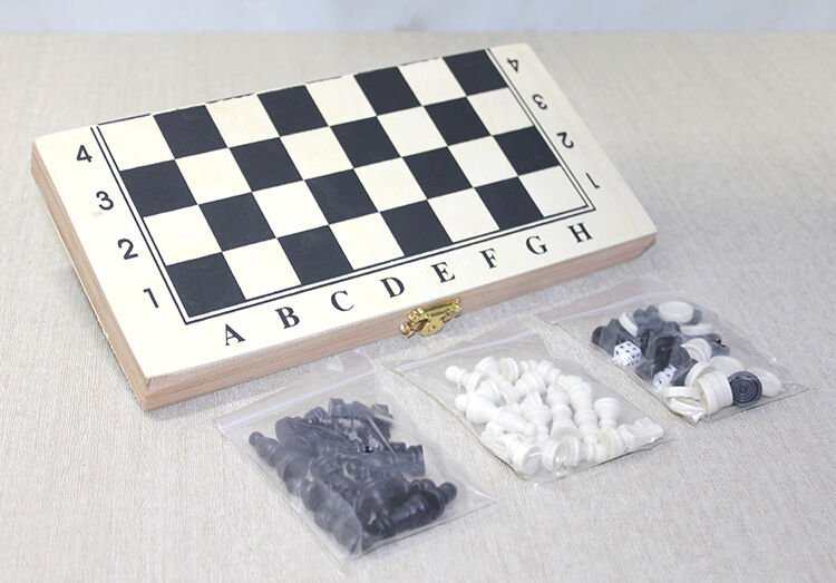 Ahşap Kutulu Satranç ve Tavla Seti