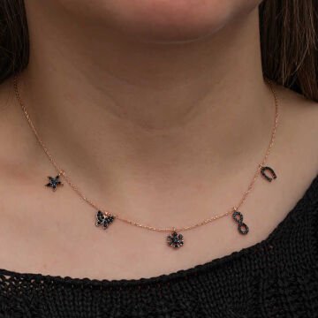 925 Ayar Gümüş Rose Şans Kadın Kolye