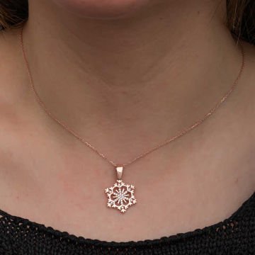 925 Ayar Gümüş Rose Kar Tanesi Kadın Kolye