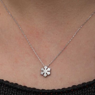 925 Ayar Gümüş Minimal Kar Tanesi Kadın Kolye