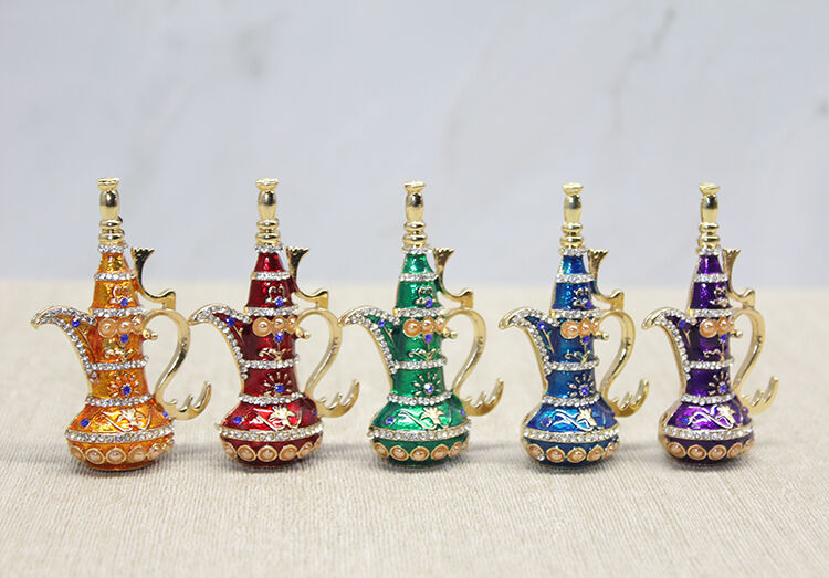 Taşlı Minik Figür