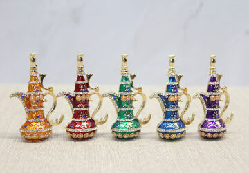 Taşlı Minik Figür