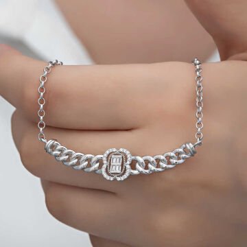 925 Ayar Gümüş Gurmet Zincirli Baget Taşlı Kadın Kolye