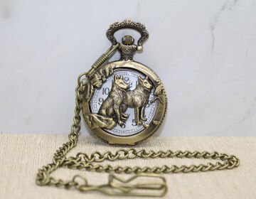 Kurt Tasarımı Köstekli Saat