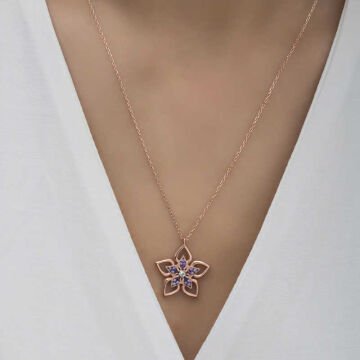 ​925 Ayar Gümüş Çiçek Kadın Gümüş Kolye