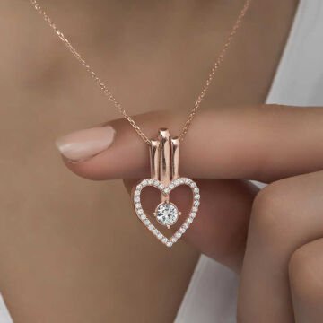 925 Ayar Gümüş Kalpli Tek Taş Kadın Gümüş Kolye