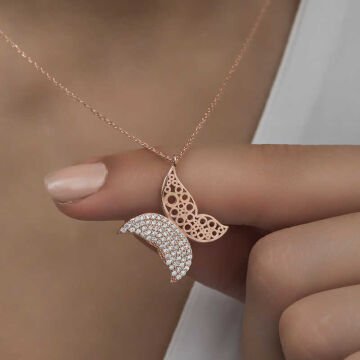925 Ayar Gümüş Kelebek Kadın Gümüş Kolye