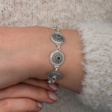 Gümüş Telkari Zümrüt Taşlı Kadın Bileklik