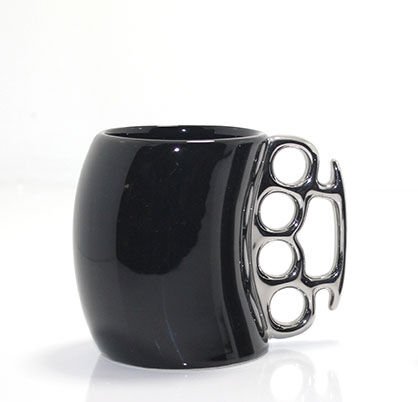 Porselen Muşta Tasarımlı Kupa Bardak