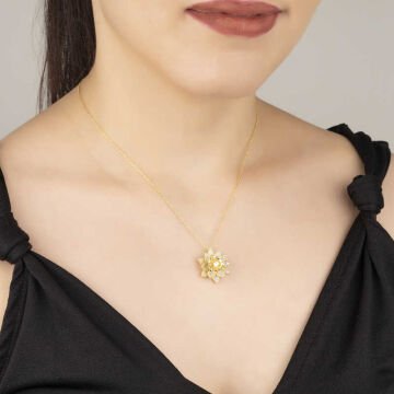 925 Ayar Gümüş Gold Beyaz Taşlı Lotus Çiçeği Kadın Kolye