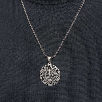 Gümüş Viking Pusula Erkek Kolye