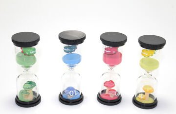 10 Dk Renkli Kumsaati