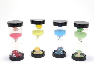 10 Dk Renkli Kumsaati