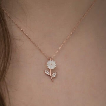 925 Ayar Gümüş Rose Sedef Çiçek Kadın Gümüş Kolye
