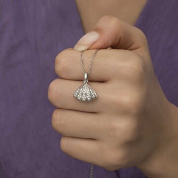 925 Ayar Gümüş İncili İstiridye Bayan Gümüş Kolye