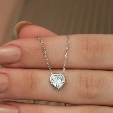 925 Ayar Gümüş Kalp Kadın Gümüş Kolye