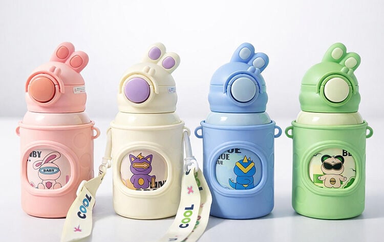 Tavşan Kulaklı Pipetli Çocuk Termosu - 500 ml Paslanmaz Çelik Suluk